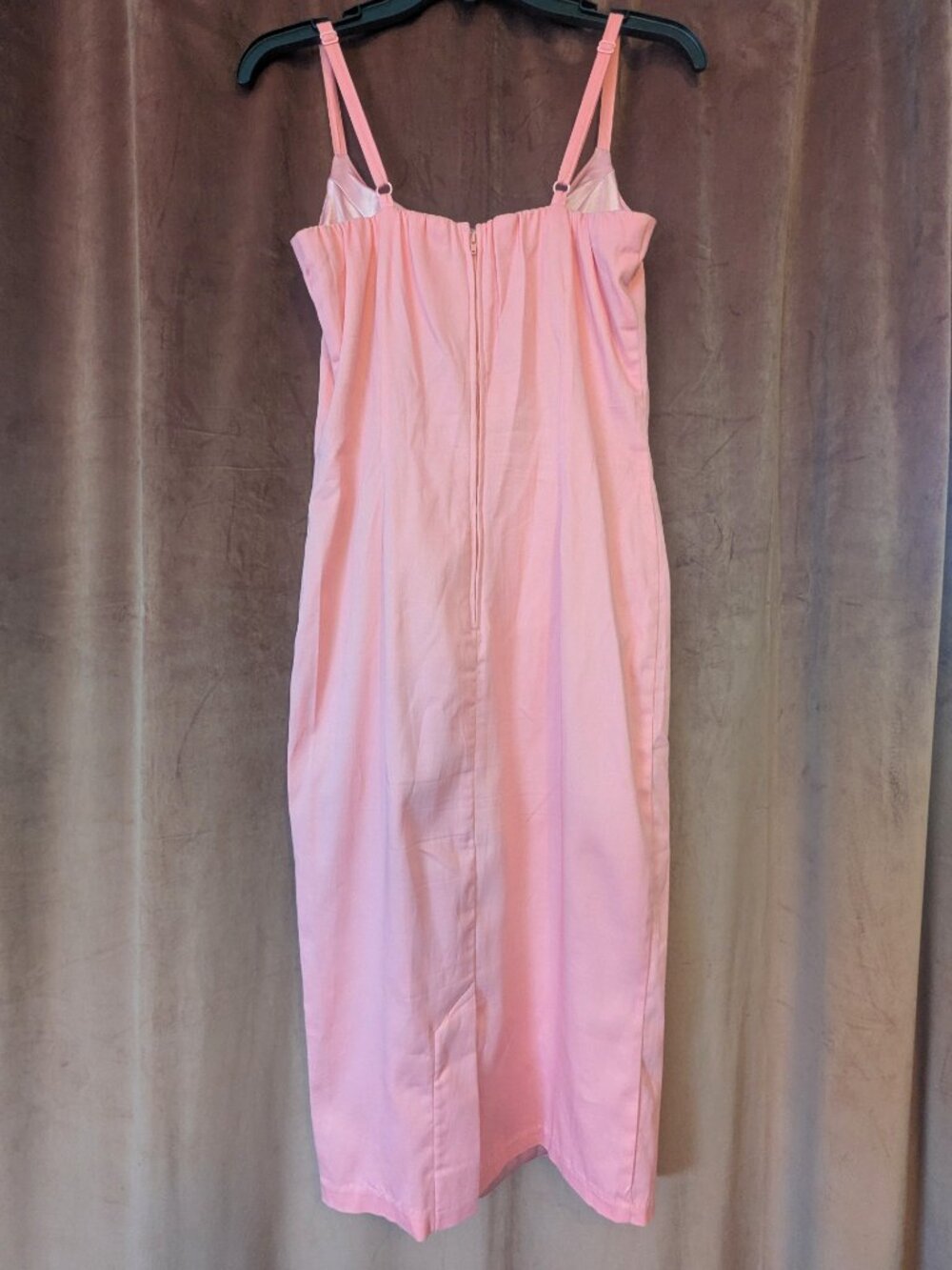 Pink Jayne Wiggle Dress from Pinup Couture, Pinup Girl Clothing (PUG) - Picture 6 of 7